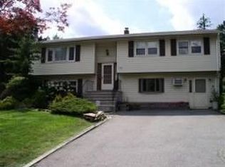 771 Macopin Rd, West Milford, NJ 07480