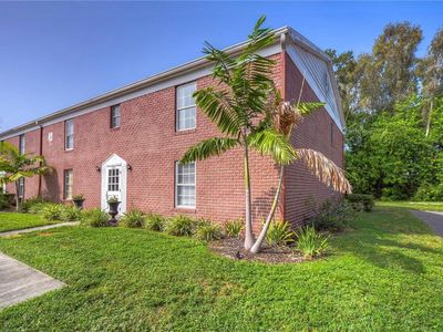8370 13th St N APT A, Saint Petersburg, FL, 33702