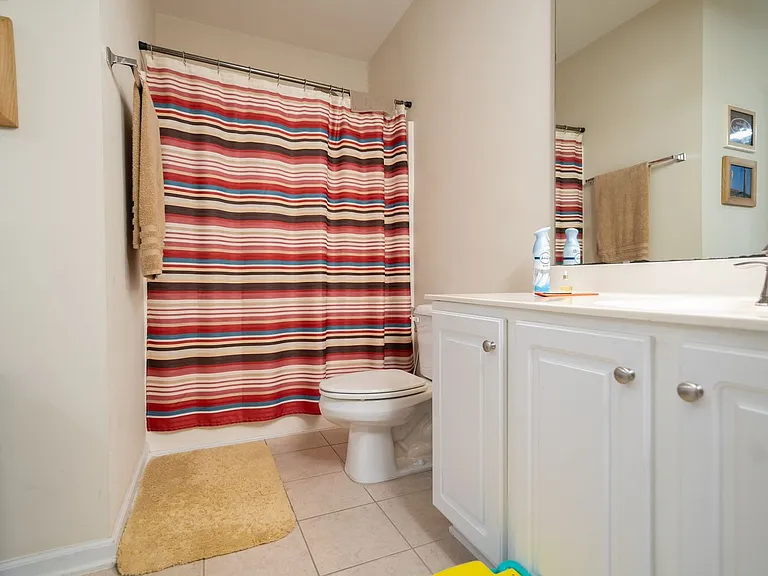 1606 Morehead Hill Ct — Photo 32