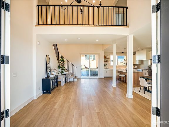 3rd image of 325 J Avenue Unit A