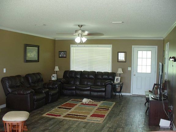 2nd image of 172 Lakeview Dr