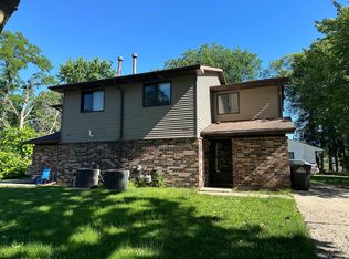 2820 Garfield Ave, Des Moines, IA 50317