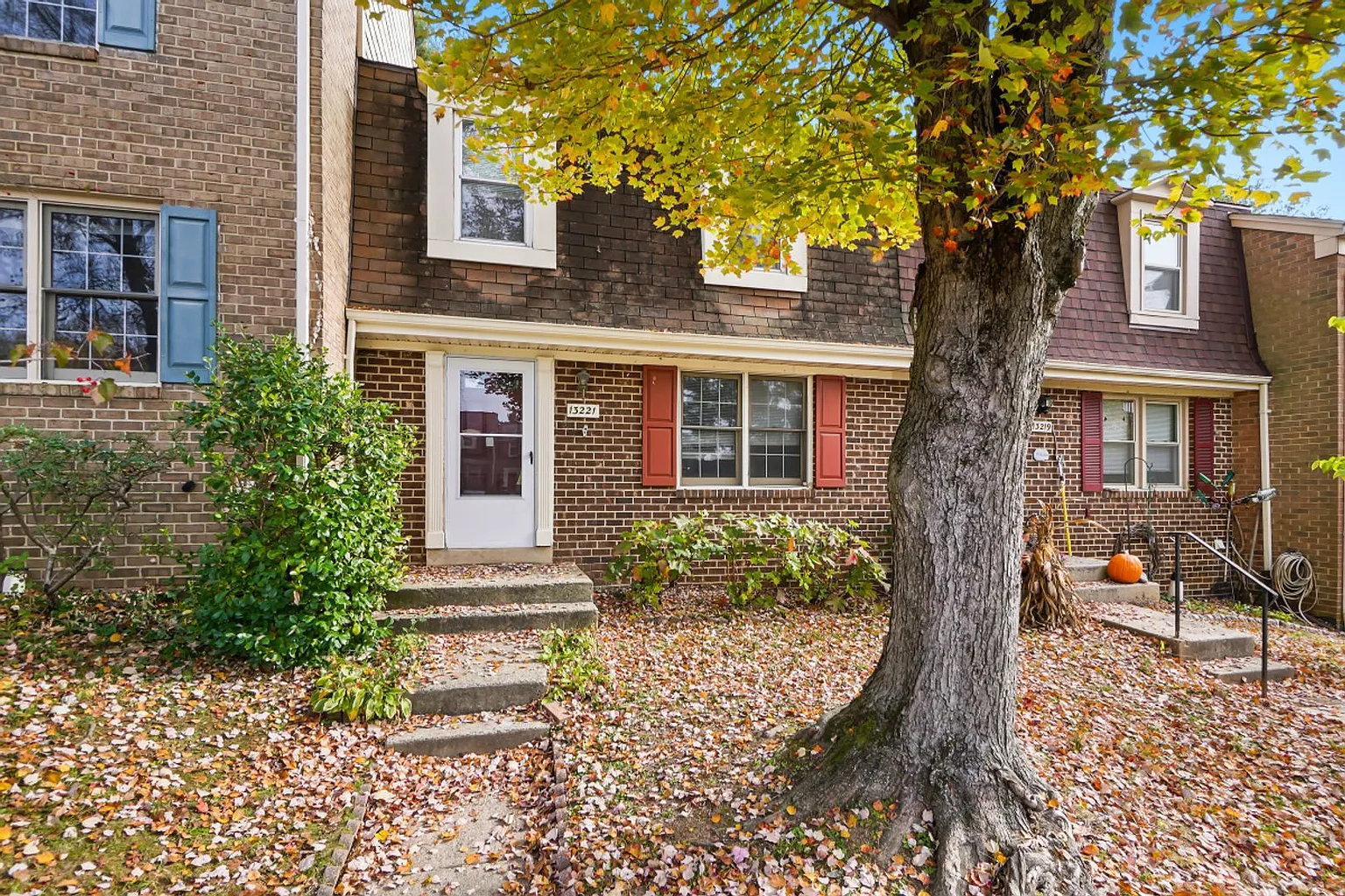 13221 Black Walnut Ct photo 1
