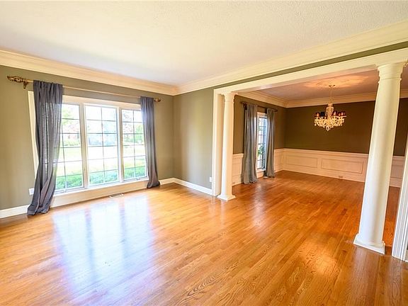5th image of 280 Camden Ln