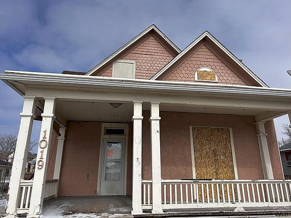 2nd image of 1019 E 9th St