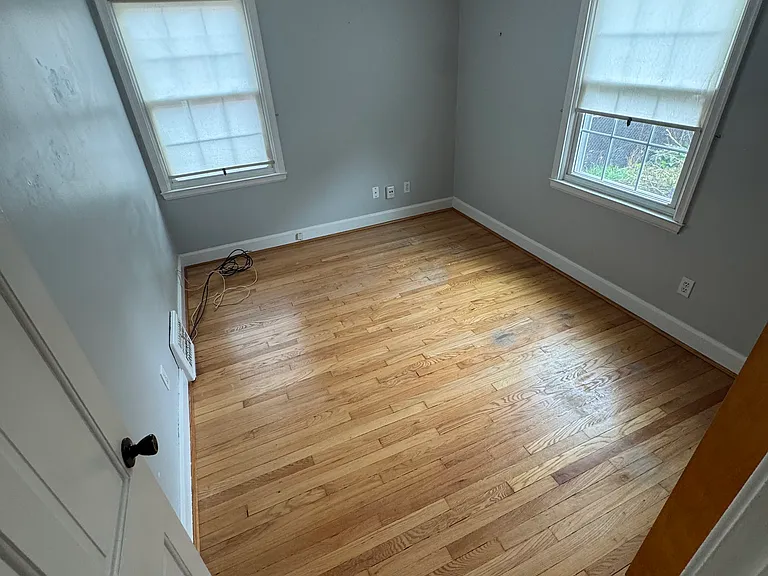 15139 University St — Photo 5