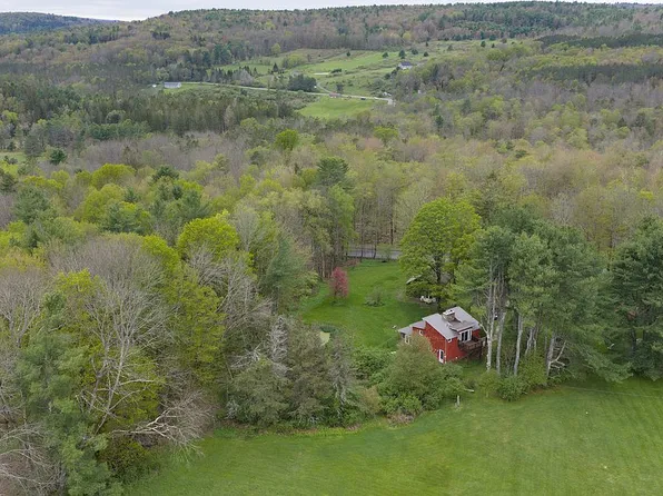 760 East St, Oneonta, NY 13820