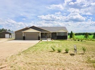 11268 29d St SW, Dickinson, ND 58601
