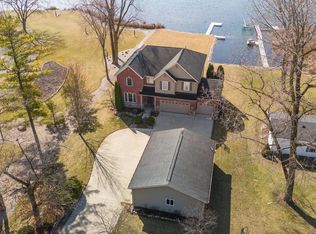 4420 E 625 S, Wolcottville, IN 46795