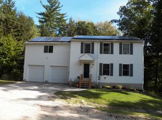 29 Deerpoint Dr, Hillsboro, NH 03244