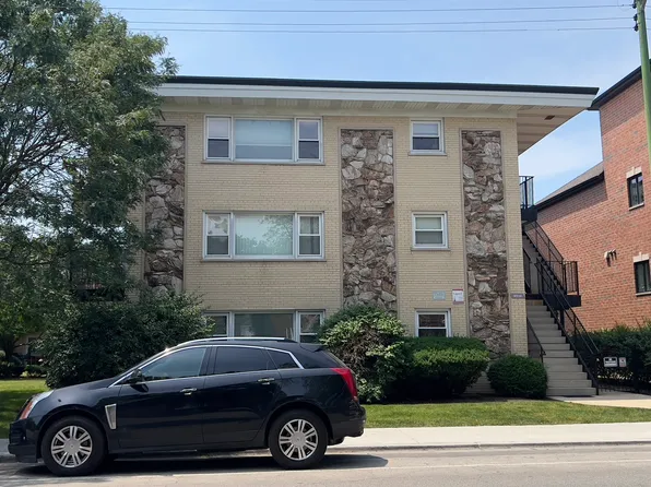 6538 N Northwest Hwy APT 2F, Chicago, IL 60631