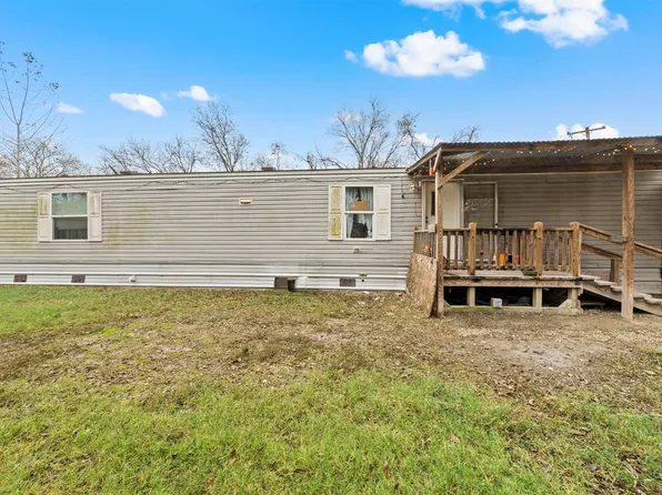 312 N Douglas St, Mart, TX 76664