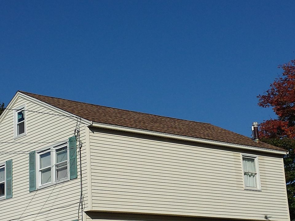 2nd image of 64 Lafayette St