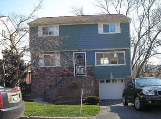 71 Skymeadow Pl, Elmsford, NY 10523