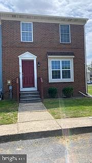 2nd image of 111 Meeting House Ln