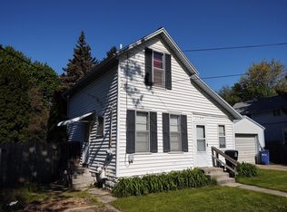 1109 Hamilton Ave NW, Grand Rapids, MI 49504