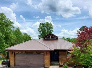 3150 Fullers Ridge Rd, Louisa, KY 41230