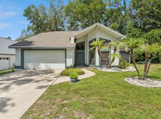 1068 Cottonwood Ct, Apopka, FL 32712