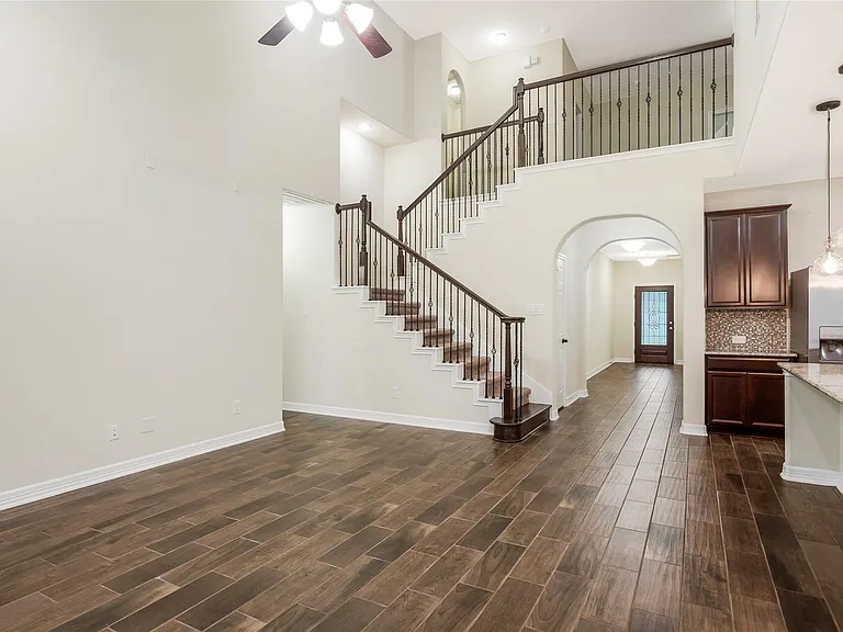 10823 Paula Bluff Ln — Photo 19