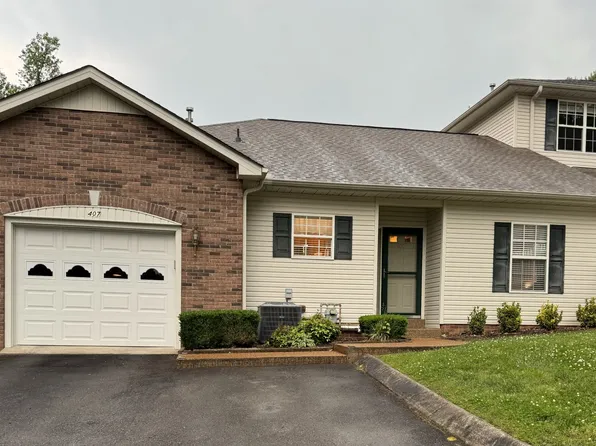 407 Village Cir #407, Dickson, TN 37055