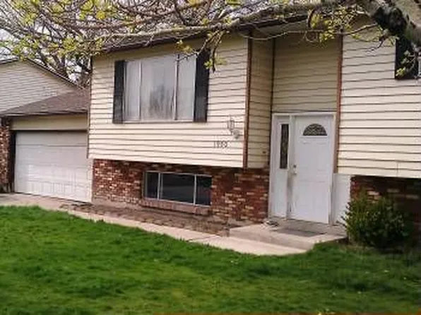 1950 W Zachary Dr, Salt Lake City, UT 84116