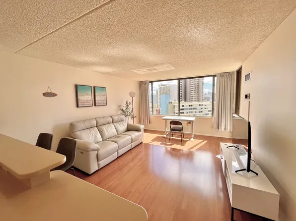 411 Hobron Lane 1611 Agent Hedi Barrett, Honolulu, HI
