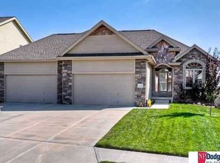 11913 S 49th St, Papillion, NE 68133