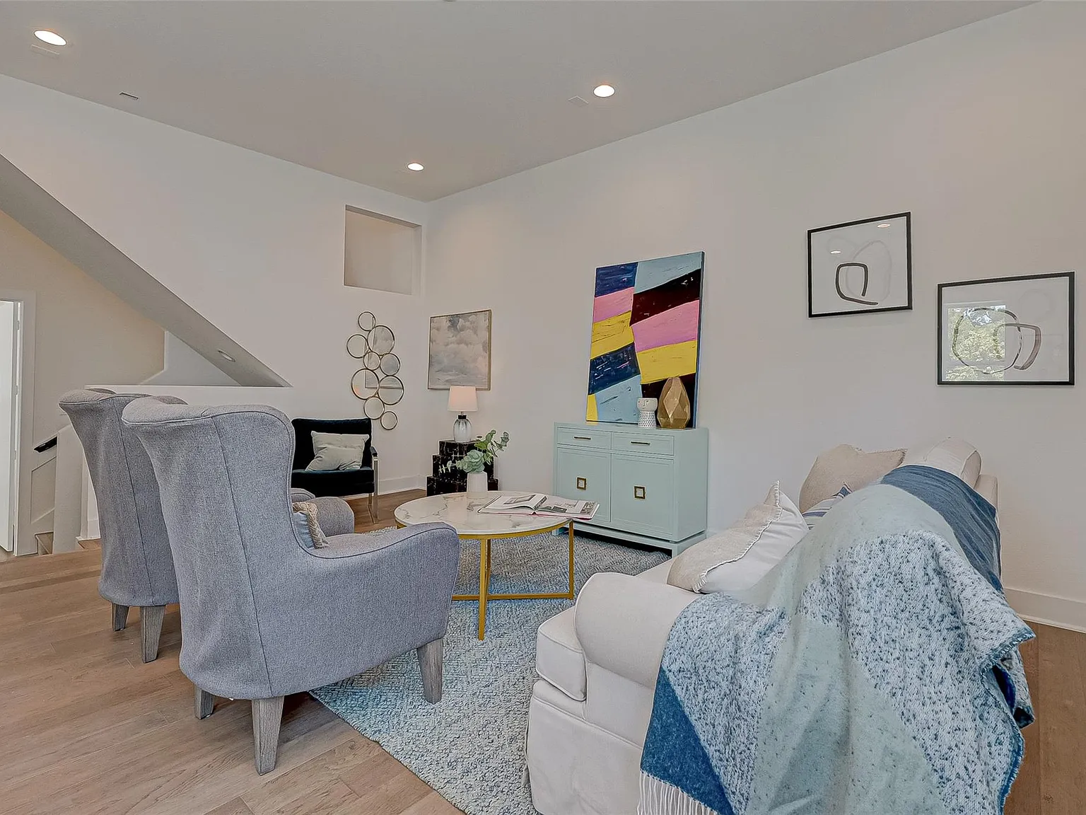 3 bed, 3.5 bath, 1786 sqft, $2,750 — Photo 4