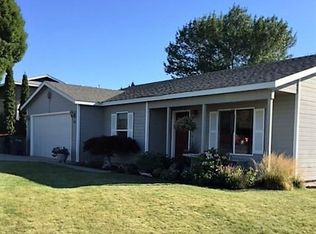602 Reed St E, Zillah, WA 98953
