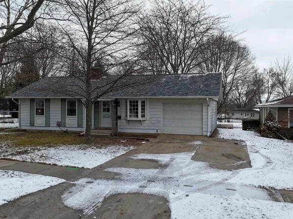 990 Glencoe Rd #4, Alma, MI 48801