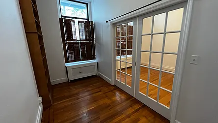 Rented by HOLTON REAL ESTATE INC.