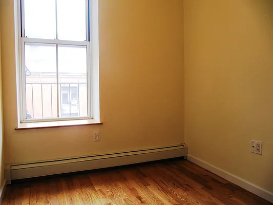 Rented by Corcoran | media 14