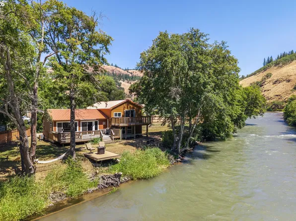 408 L St, Klickitat, WA 98628