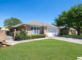 1522 Eastridge Pkwy, Seguin, TX 78155