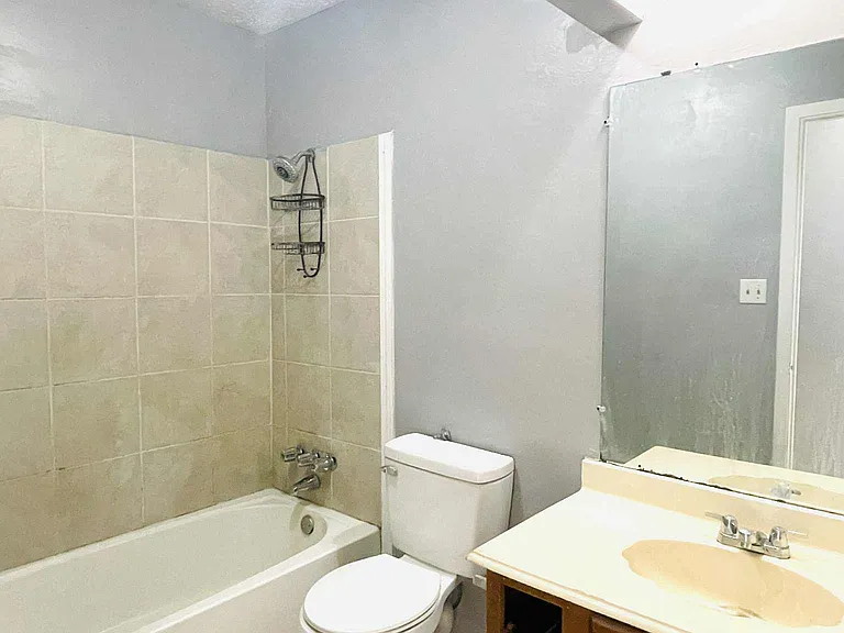 11703 Bonaparte Dr — Photo 9