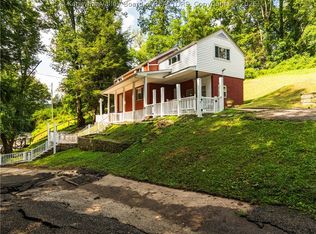 353 Rockaway Rd, Charleston, WV 25302