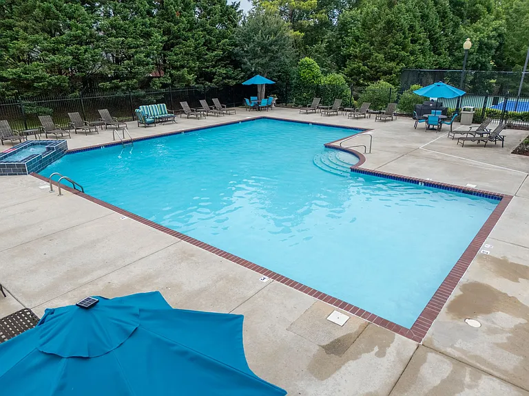Highland Pointe — Photo 15