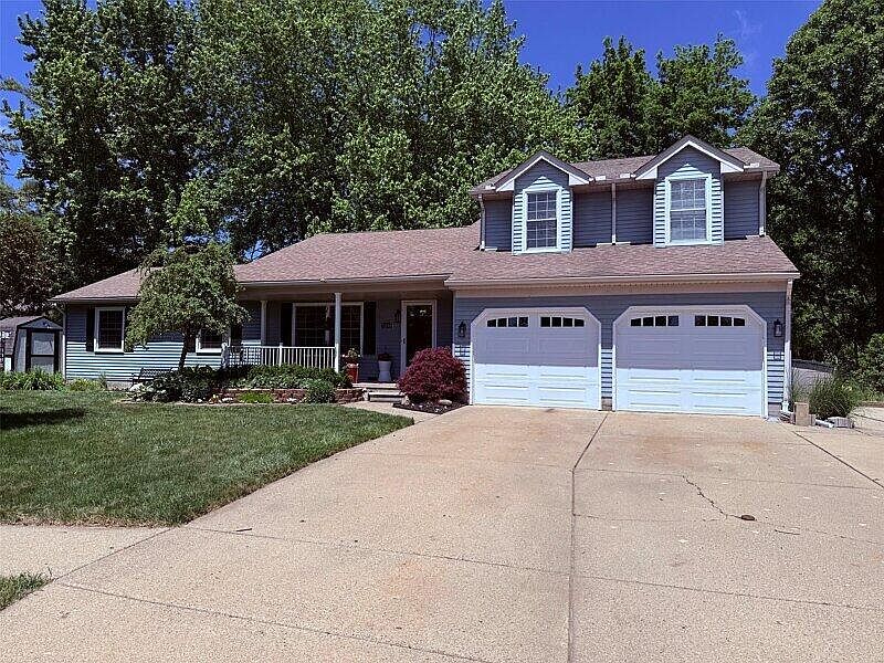 2nd image of 73949 Georgian Ct