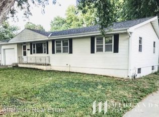 1703 Pelton Ave, Bellevue, NE 68005