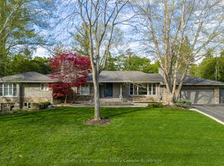 237 Burgundy Dr, Oakville, ON L6J 4G2