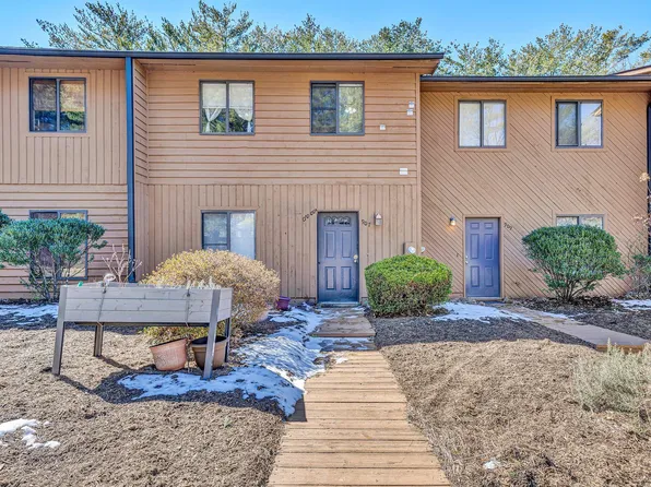 907 Lora Ln, Blacksburg, VA 24060