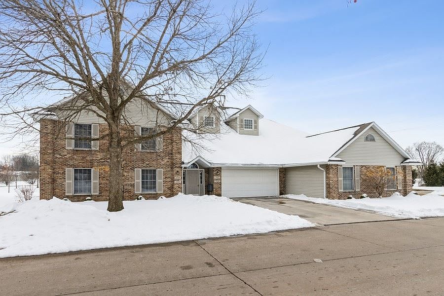 1st image of 2355 Willowbrooke Ln