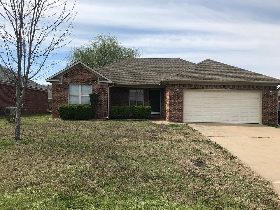 1st image of 2325 Apple Blossom Ln