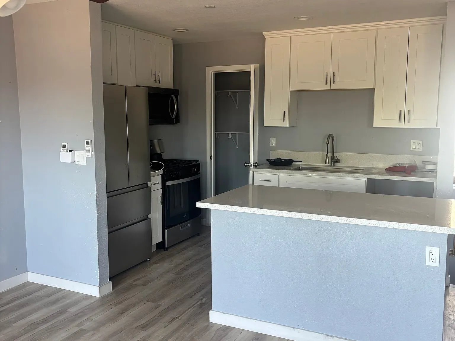 Rodessia Luxury Apartments — Photo 3