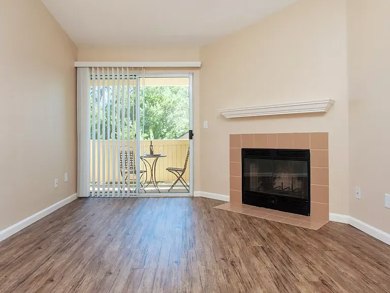 Heather Ridge Apartments — Photo 3