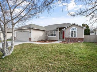 1313 S Jefferson St, Kennewick, WA 99338