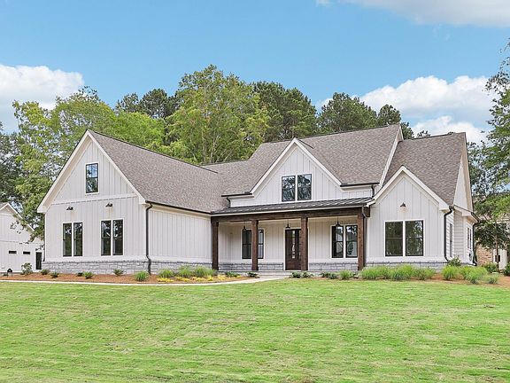 2nd image of 215 Eagles Way