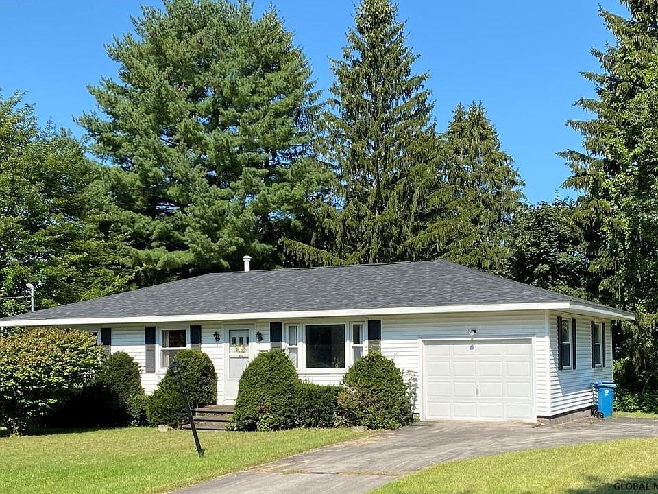 1st image of 51 Manchester Dr