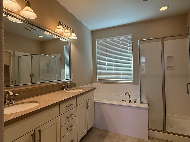 1639 Murasky Pl — Photo 24