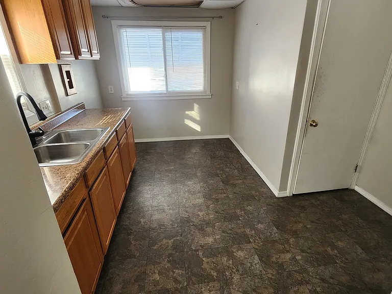 3439 Jeannette Ave — Photo 4